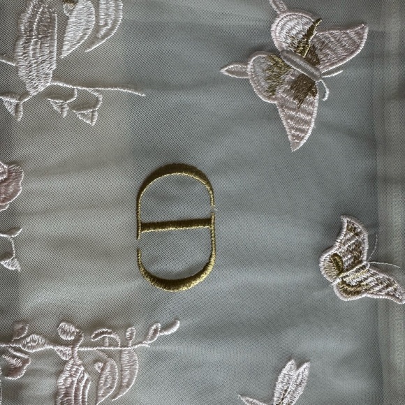 Embroidered VIP gift tote bag - Picture 2 of 4